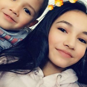 Meet your Posher, Elisha